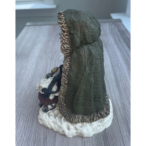 JUNE MCKENNA 1990 VICTORIAN SANTA WITH SLED SCULPTURE L.E 970/7500 SIGNED - Picture 7 of 11